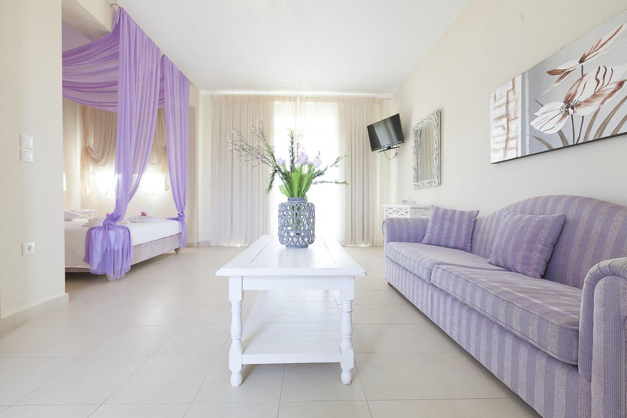Sunny Hill Hotel Sani  Bilik gambar
